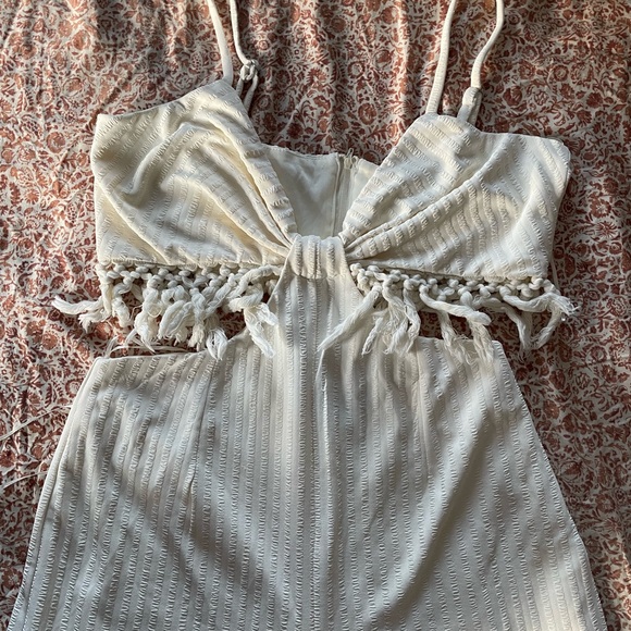 Vici collection tulum adventures tassel trim cutout jumpsuit - Picture 3 of 4